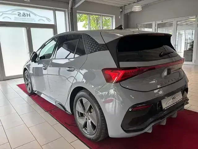 Gebraucht Cupra Born 150 kW (204 PS) 2022 Grau Kleinwagen