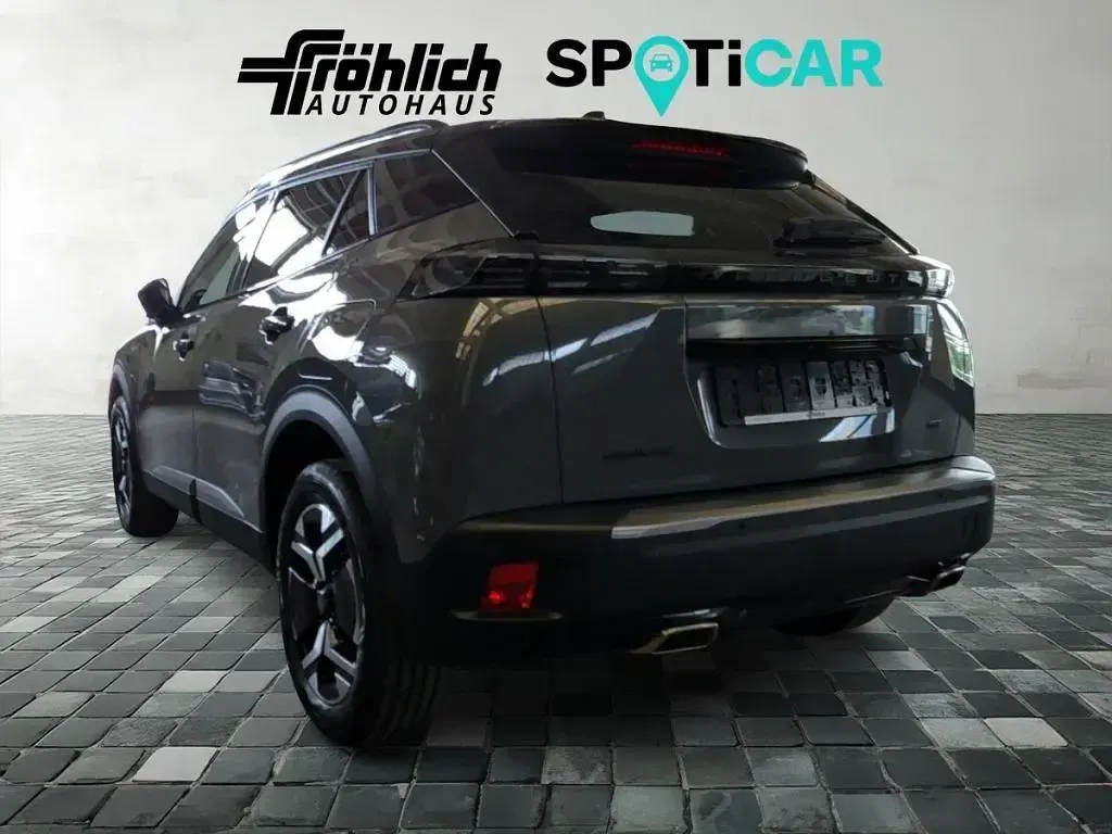 Gebraucht Peugeot 2008 GT 131 PS (96 kW) 2024 Grau SUV