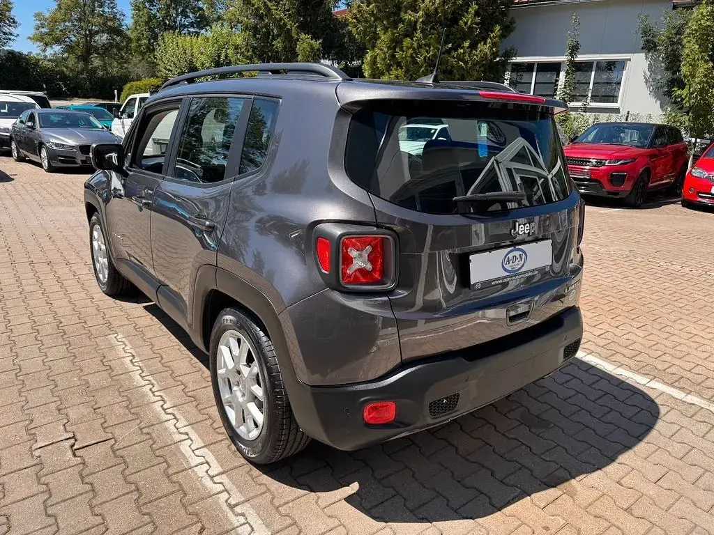 Gebraucht Jeep Renegade Limited 150 PS (110 kW) 2019 Grau SUV