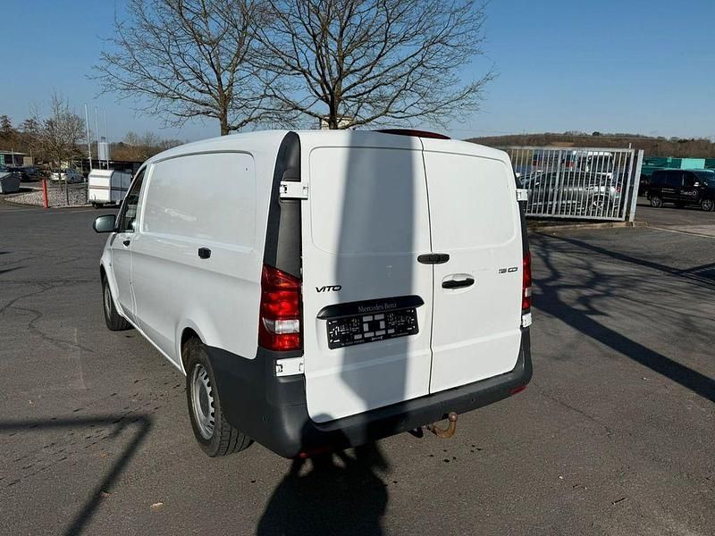 Gebraucht Mercedes Vito 163 PS (119 kW) 2020 Weiß Van