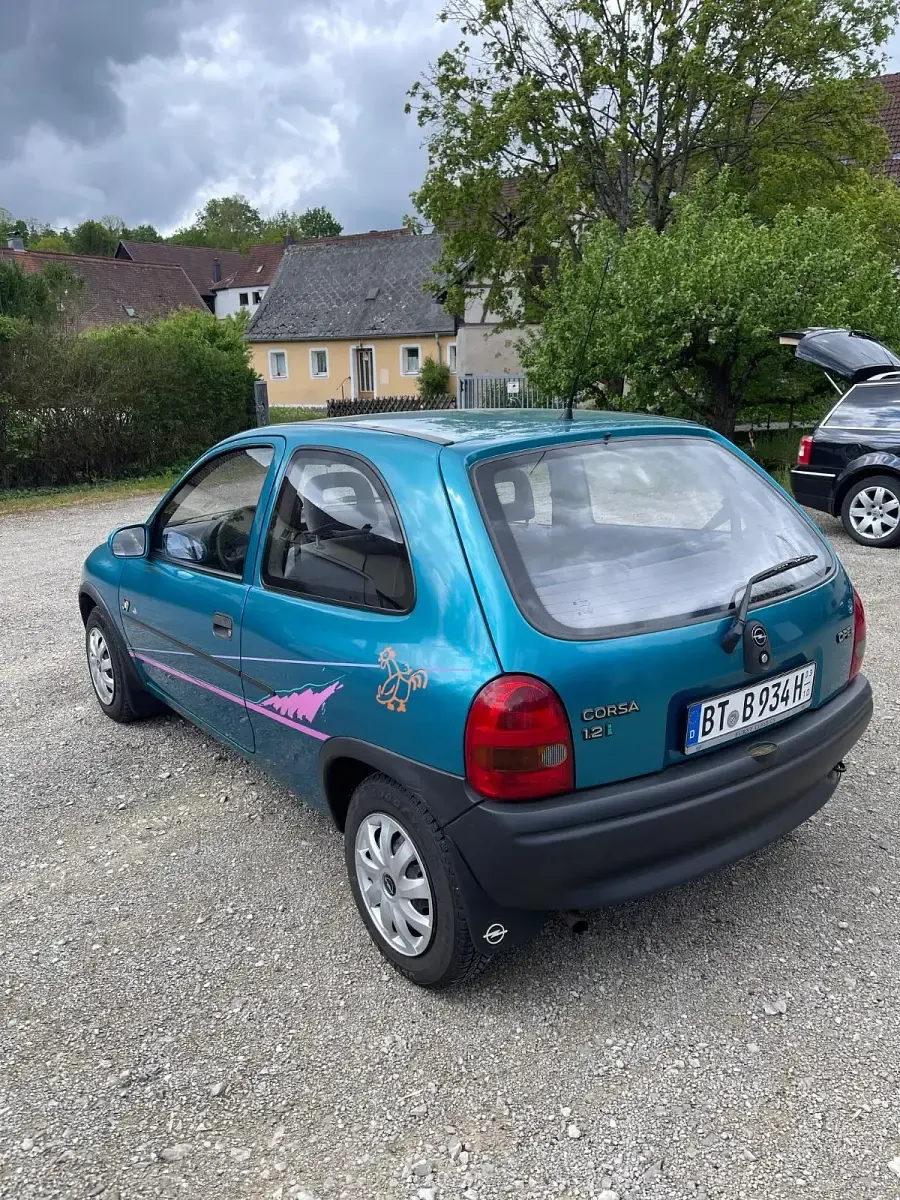 Używany Opel Corsa 45 KM (33 kW) 1993 Hatchback