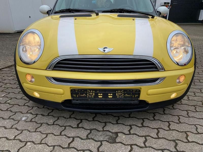 Gebraucht Mini ONE 90 PS (66 kW) 2002 Gelb Kleinwagen