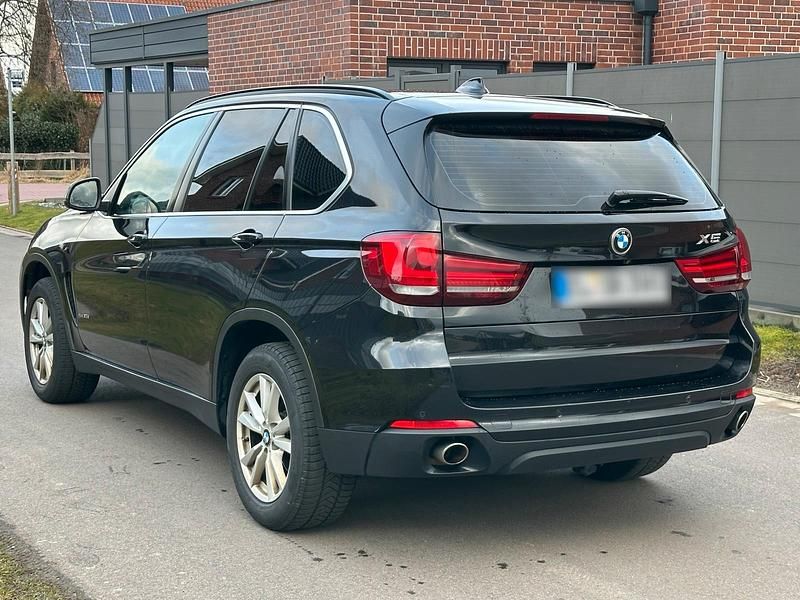 Gebraucht BMW X5 258 PS (189 kW) 2015 Schwarz SUV
