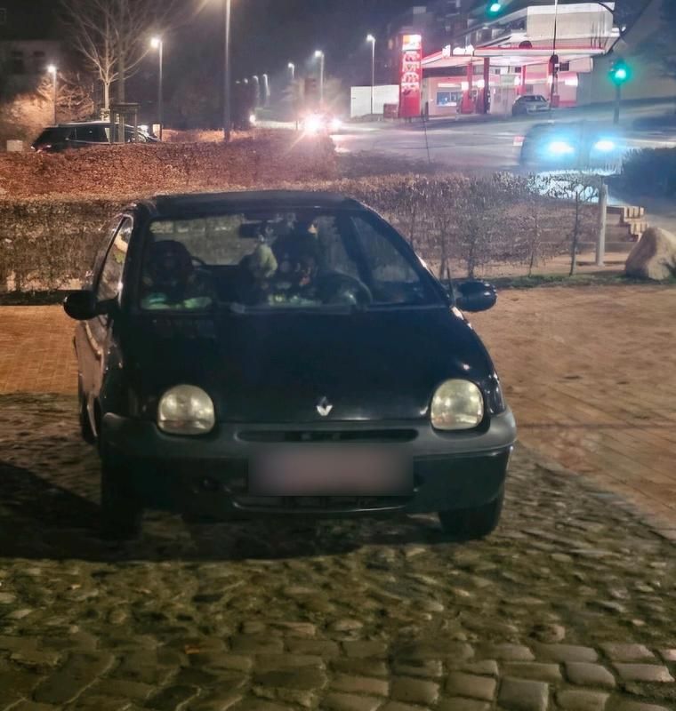 Gebraucht Renault Twingo 75 PS (55 kW) 2004 Schwarz Kleinwagen