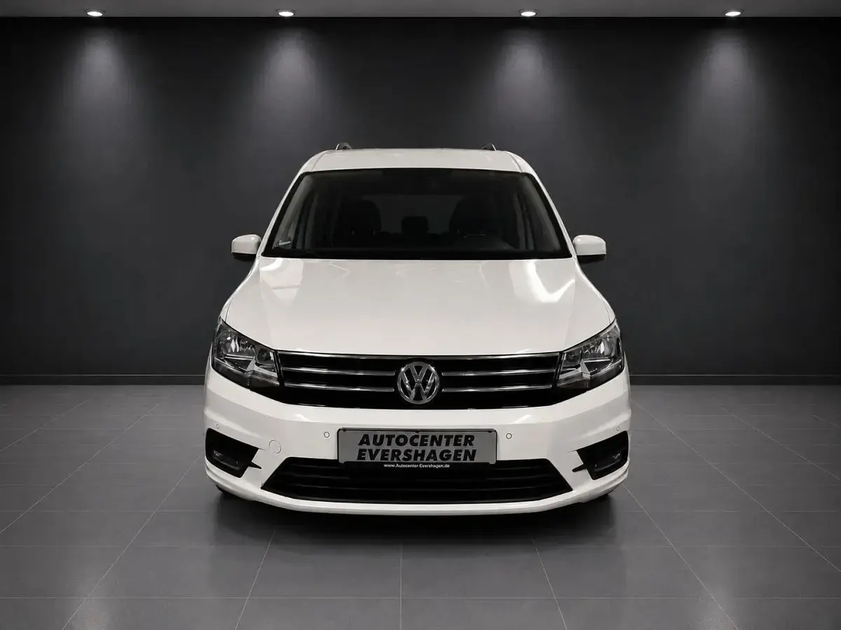 Gebraucht VW Caddy Maxi 102 PS (75 kW) 2017 Weiß Van / Kleinbus