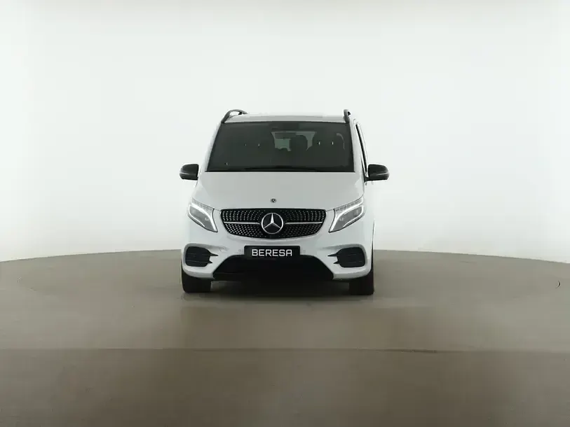 Gebraucht Mercedes V300 Avantgarde Edition 237 PS (174 kW) 2022 Weiß Van / Kleinbus