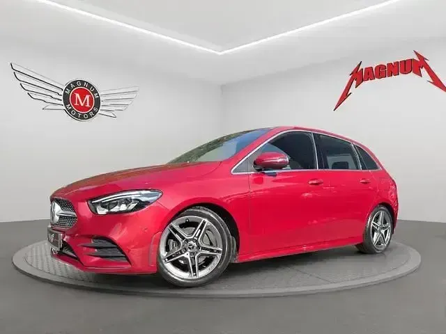 Gebraucht Mercedes B200 AMG 163 PS (119 kW) 2020 Rot Kleinwagen