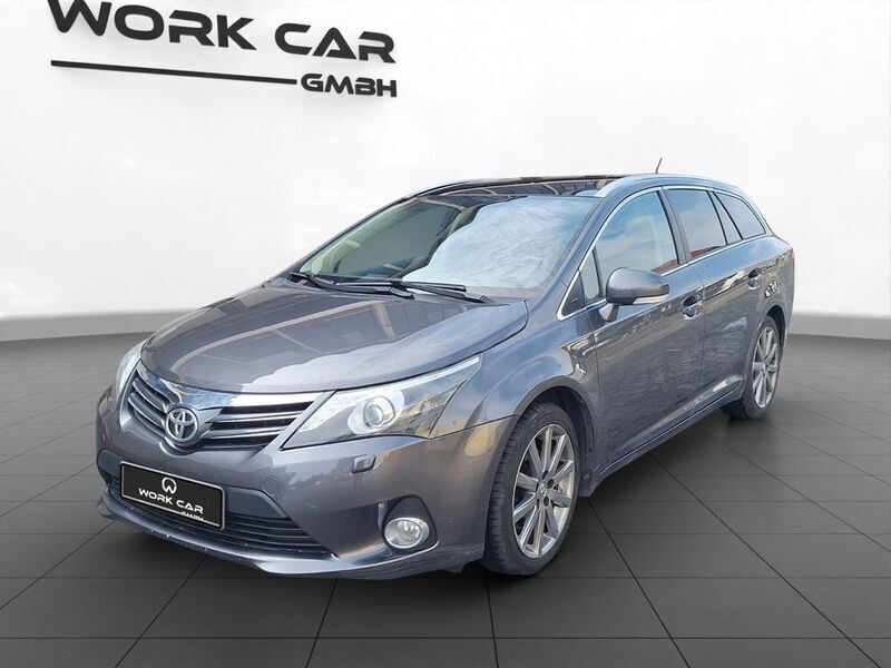 Grau Gebraucht 2013 Toyota Avensis Executive Kombi | 5.999 € (Fairer Preis) - Bild 1/4