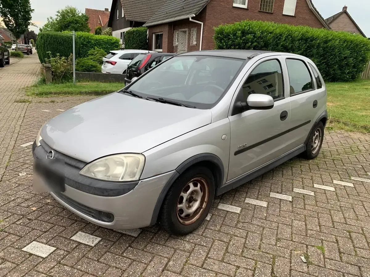 Gebraucht Opel Corsa 68 PS (50 kW) 2003 Silber Kleinwagen