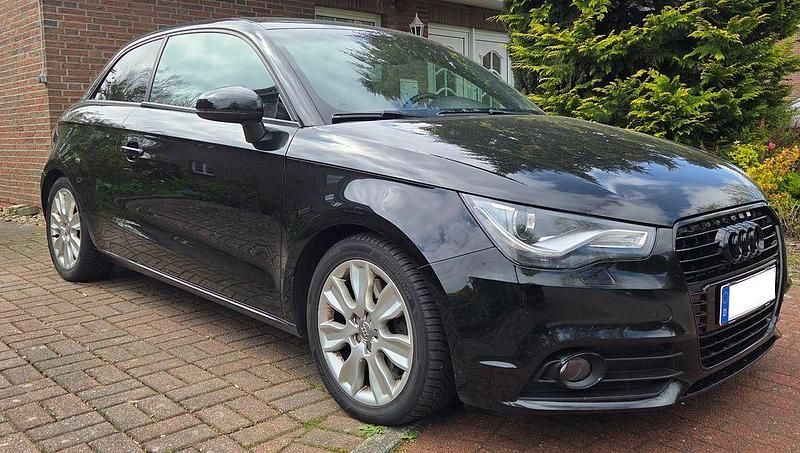 Second-hand Audi A1 Ambition 143 CP (105 kW) 2014 Negru Hatchback