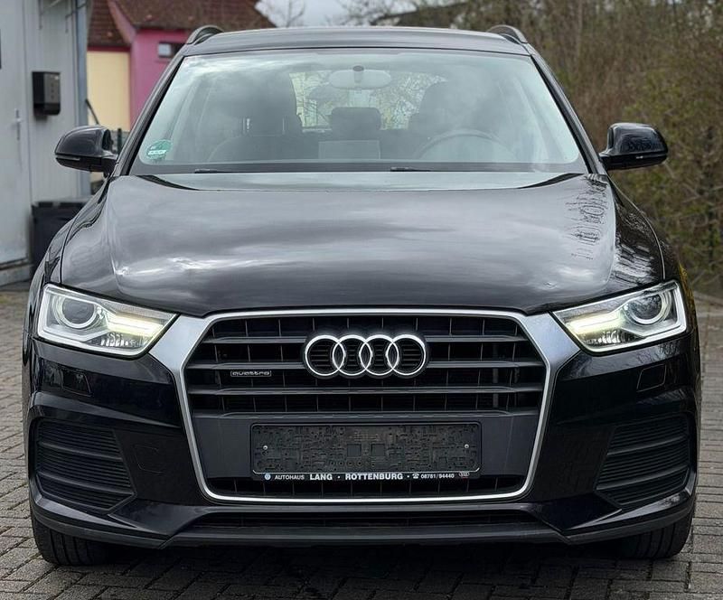 Gebraucht Audi Q3 Ambiente 150 PS (110 kW) 2015 Schwarz SUV