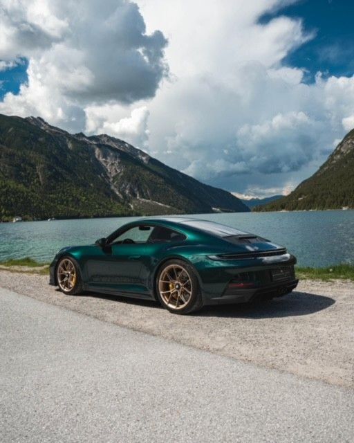 Gebraucht Porsche 992 510 PS (375 kW) 2023 Grün