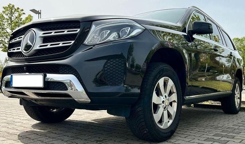Schwarz Gebraucht 2017 Mercedes GLS350 SUV | 22.999 € - Bild 1/4