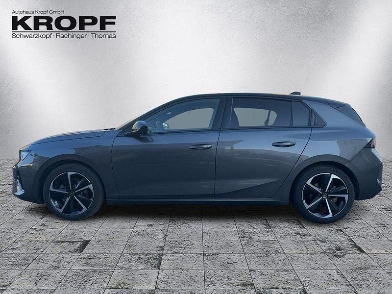 Gebraucht Opel Astra 131 PS (96 kW) 2024 Grau Limousine