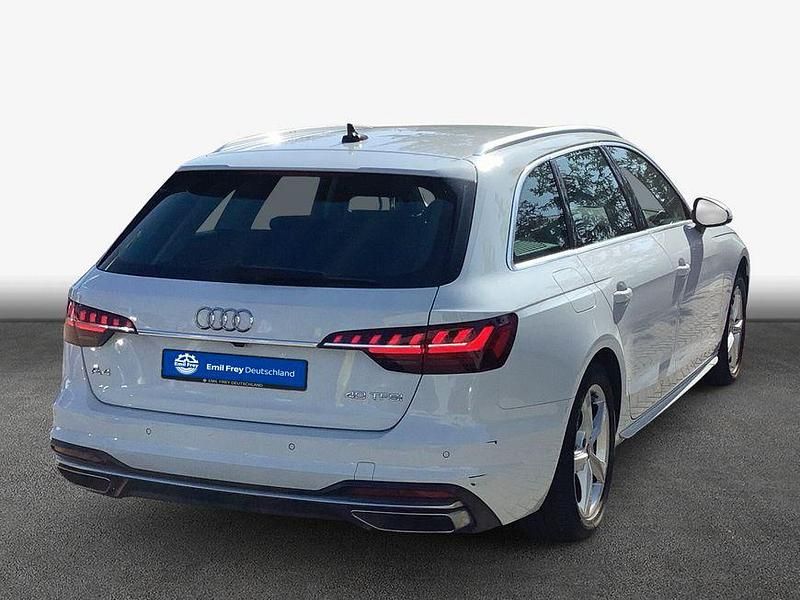 Gebraucht Audi A4 Advanced 204 PS (150 kW) 2023 Weiß Kombi