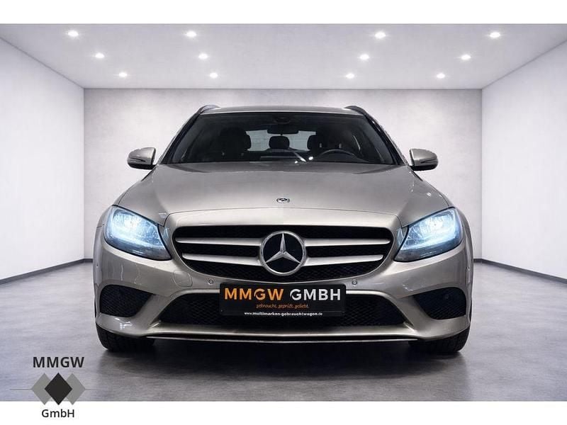 Gebraucht Mercedes C200 Business 197 PS (144 kW) 2019 Silber Kombi