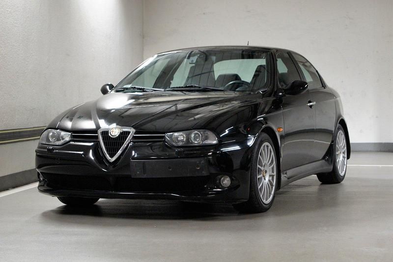 Schwarz Gebraucht 2004 Alfa Romeo 156 GTA Limousine | 14.900 € - Bild 1/4