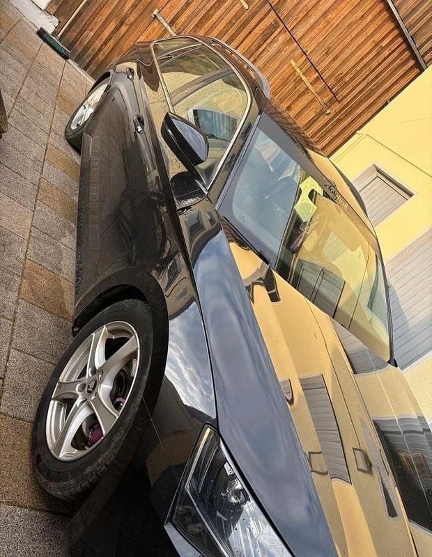 Gebraucht Skoda Superb 190 PS (139 kW) 2016 Schwarz Kombi