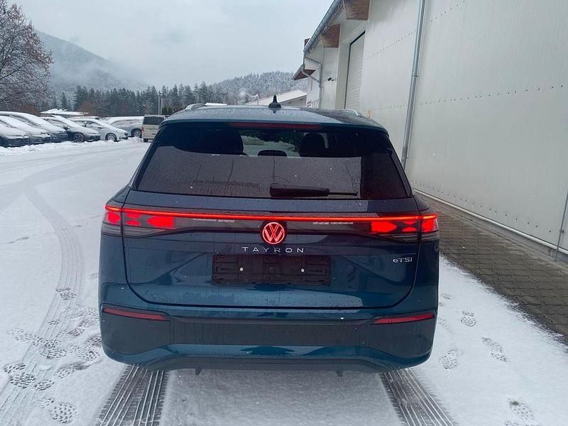 Gebraucht VW Tayron 150 PS (110 kW) 2025 Blau SUV