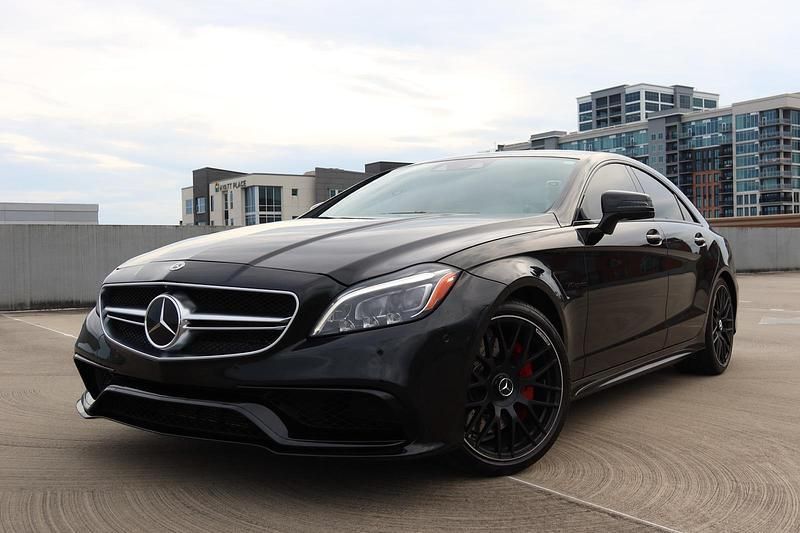 Schwarz Gebraucht 2015 Mercedes CLS63 AMG AMG Limousine | 45.000 € (Teuer) - Bild 1/4
