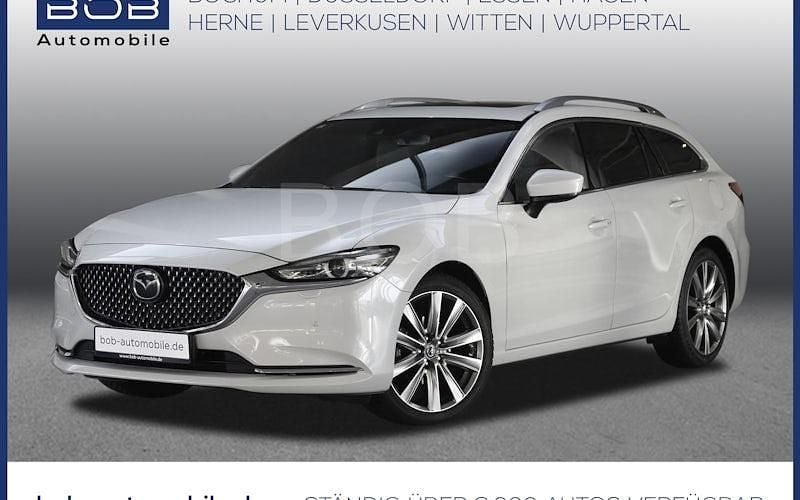 Weiß Gebraucht 2024 Mazda 6 Takumi-Line Kombi | 29.910 € (Guter Preis) - Bild 1/4