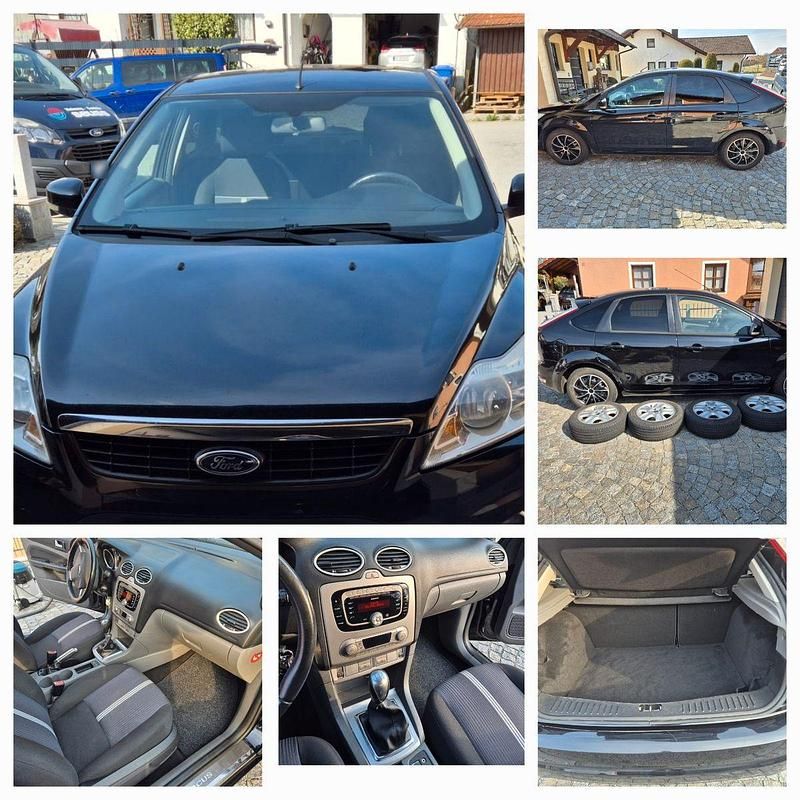 Gebraucht Ford Focus Ambiente 105 PS (77 kW) 2010 Schwarz Limousine