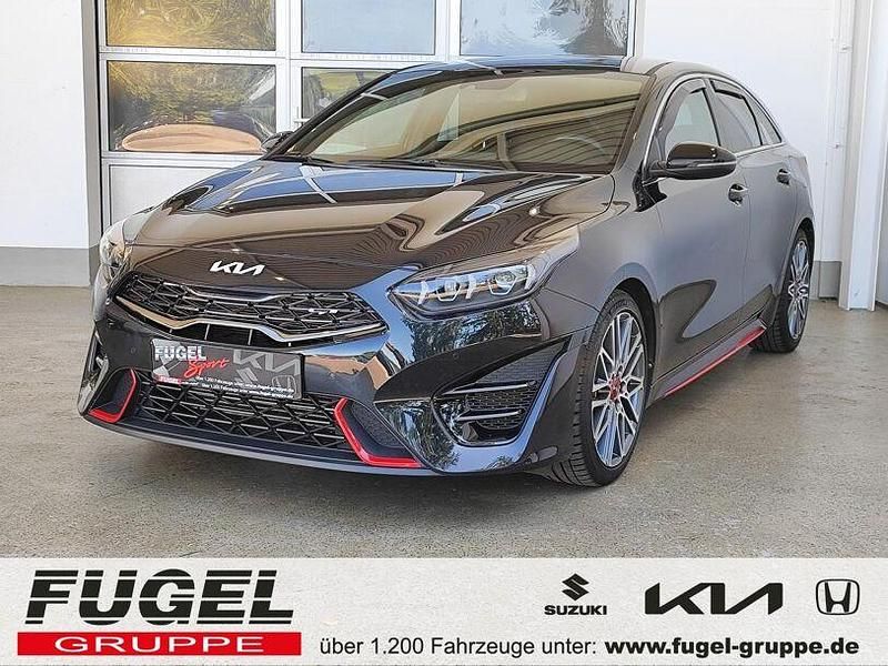 Gebraucht Kia ProCeed GT 204 PS (150 kW) 2022 (1k) black pearl m Kleinwagen