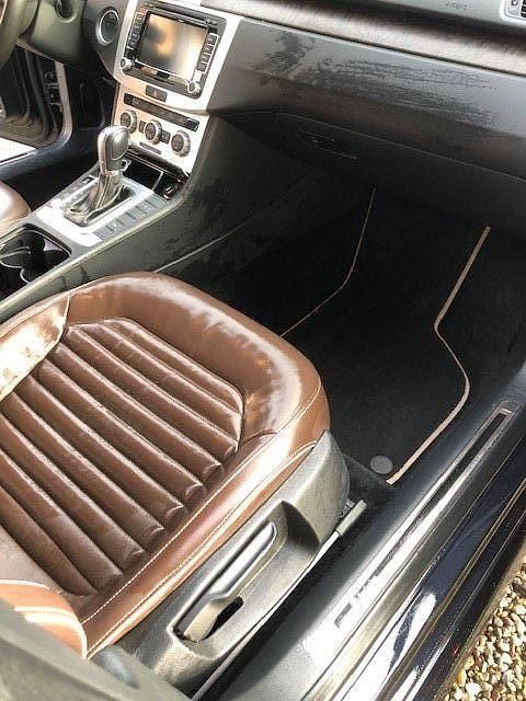 Gebraucht VW Passat Exclusive 299 PS (219 kW) 2013 Schwarz Kombi