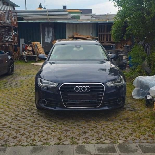 Blau Gebraucht 2011 Audi A6 Sport Kombi | 9.999 € (Superpreis) - Bild 1/4