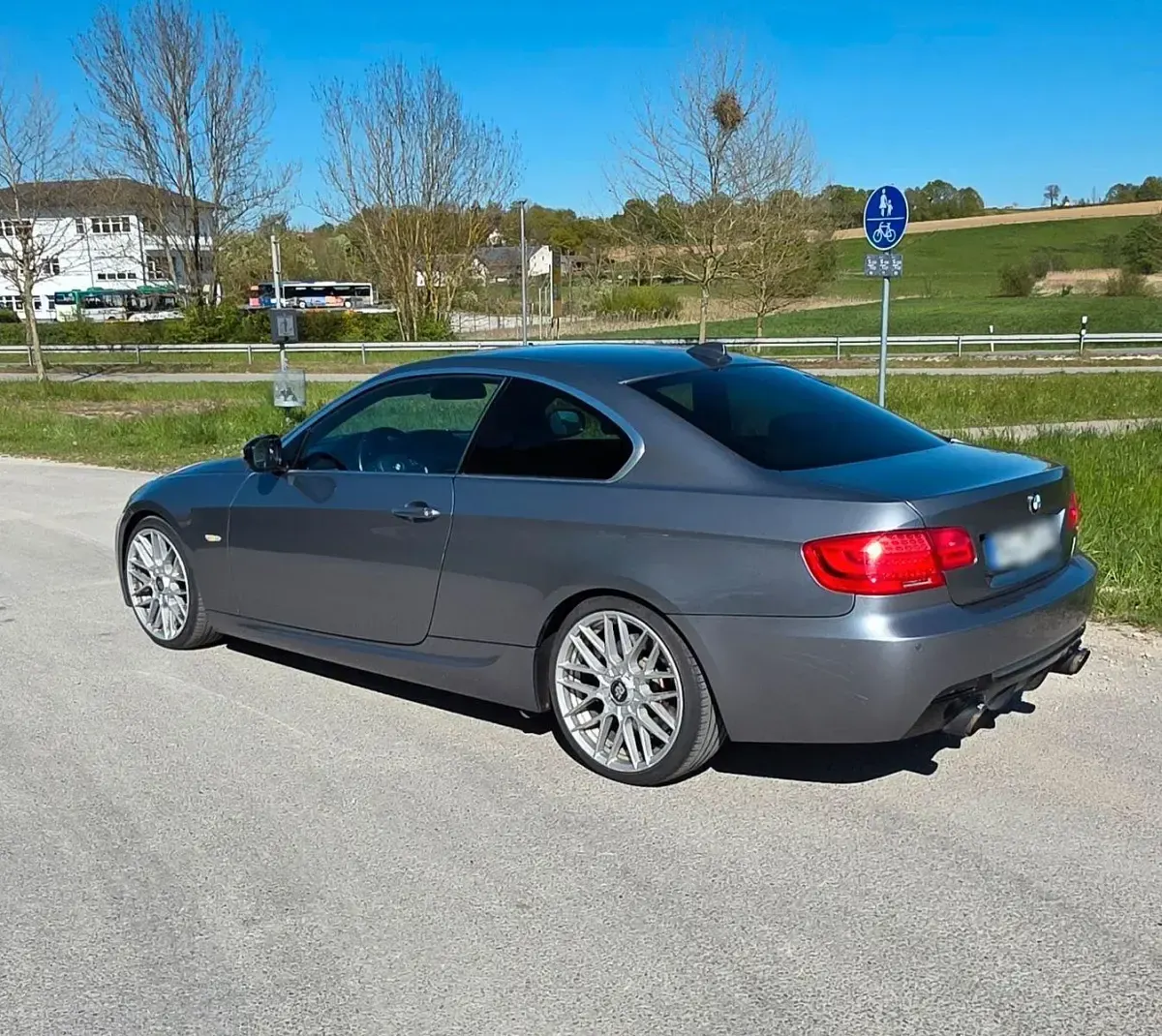 Gebraucht BMW 335 Performance 306 PS (225 kW) 2010 Grau Coupé