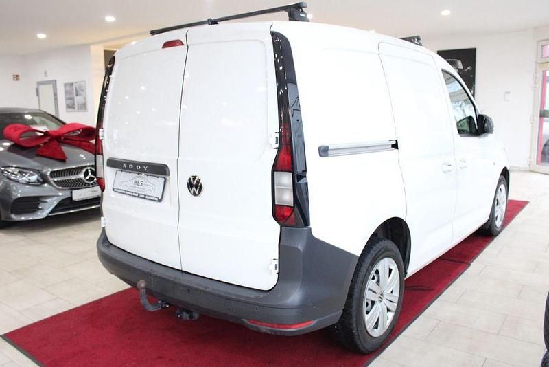 Gebraucht VW Caddy 75 PS (55 kW) 2021 Candyweiß Van / Kleinbus