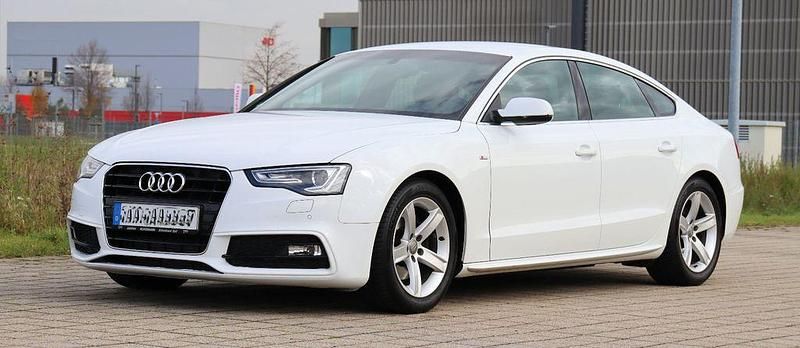 Weiß Gebraucht 2013 Audi A5 Sportback S-Line Kleinwagen | 15.900 € (Fairer Preis) - Bild 1/4