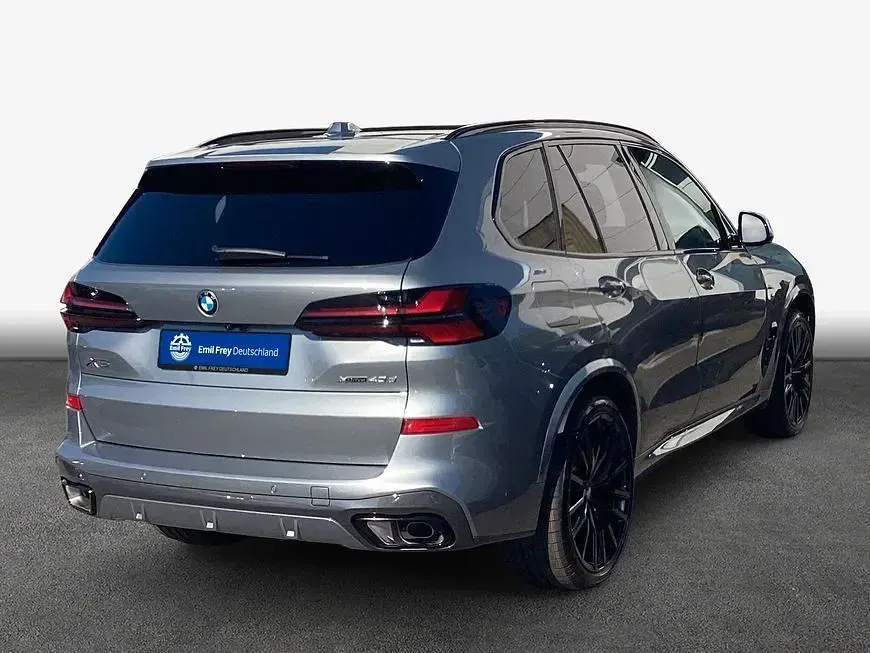 Neu BMW X5 Sport Line 340 PS (250 kW) 2026 Skyscraper grau metallic SUV