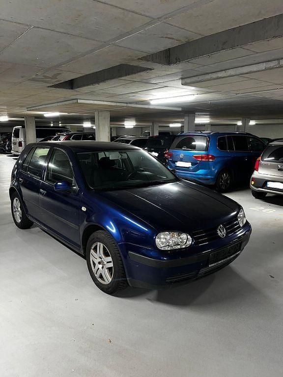 Gebraucht VW Golf IV 75 PS (55 kW) 2002 Blau Limousine