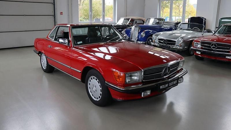 Gebraucht Mercedes 560 231 PS (169 kW) 1986 Rot Cabrio