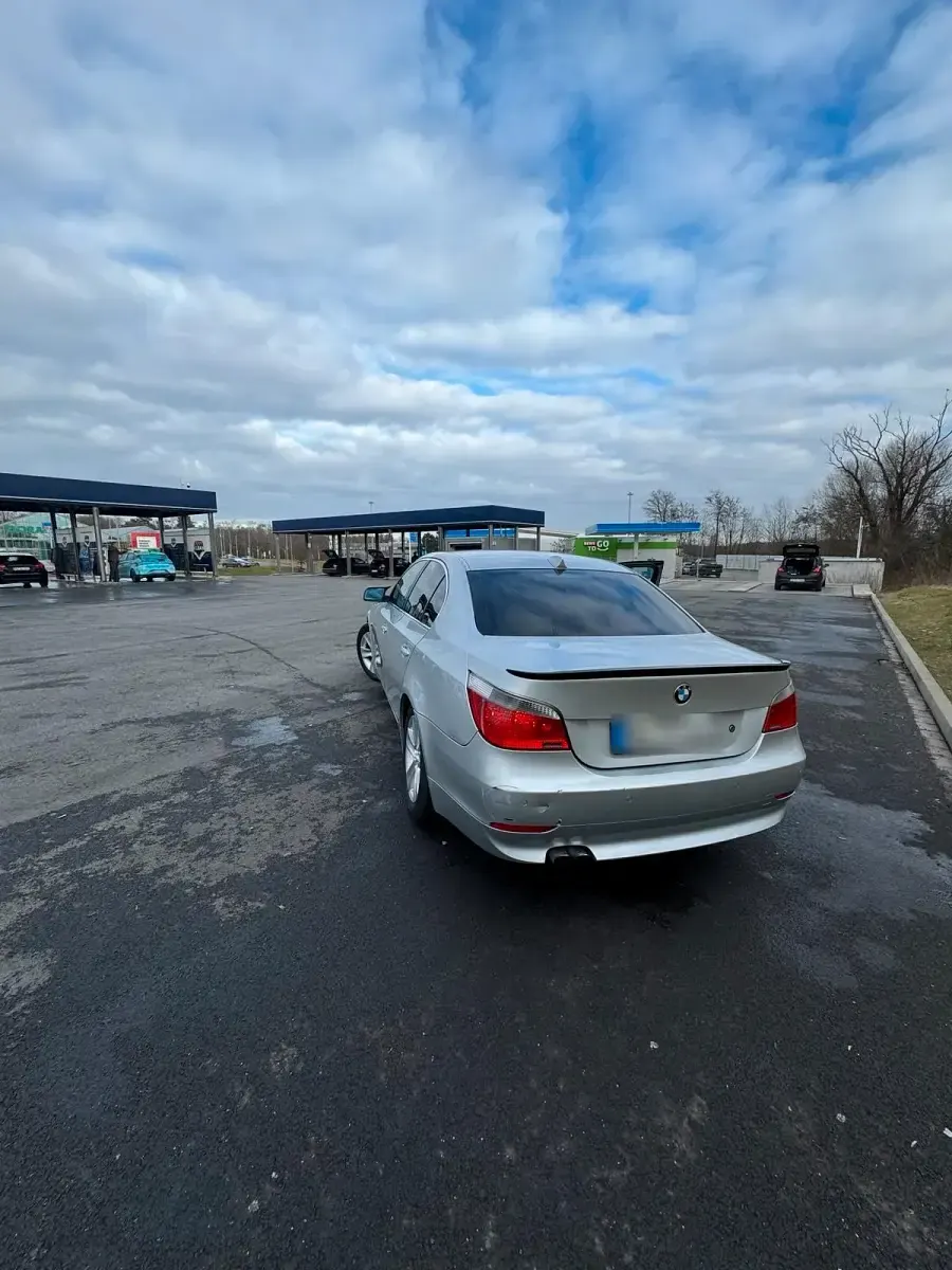Second-hand BMW 520 170 CP (125 kW) 2003 Gri Berlinǎ