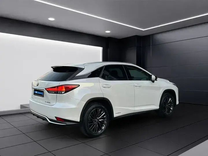 Weiß Gebraucht 2022 Lexus RX450h Executive Line SUV | 45.980 € (Guter Preis) - Bild 1/3