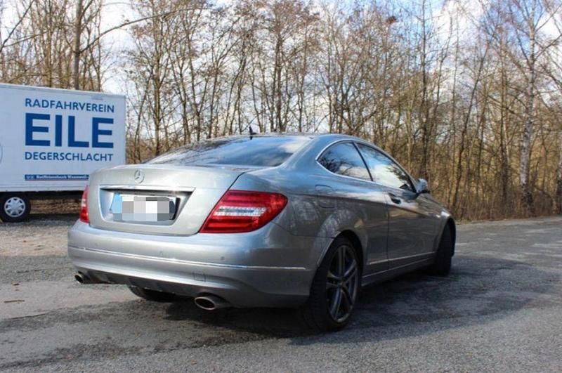 Gebraucht Mercedes C350 306 PS (225 kW) 2012 Grau Coupé