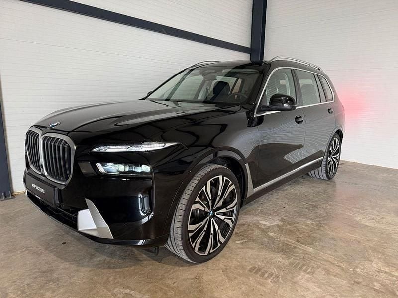 Schwarz Gebraucht 2025 BMW X7 SUV | 93.900 € (Superpreis) - Bild 1/4