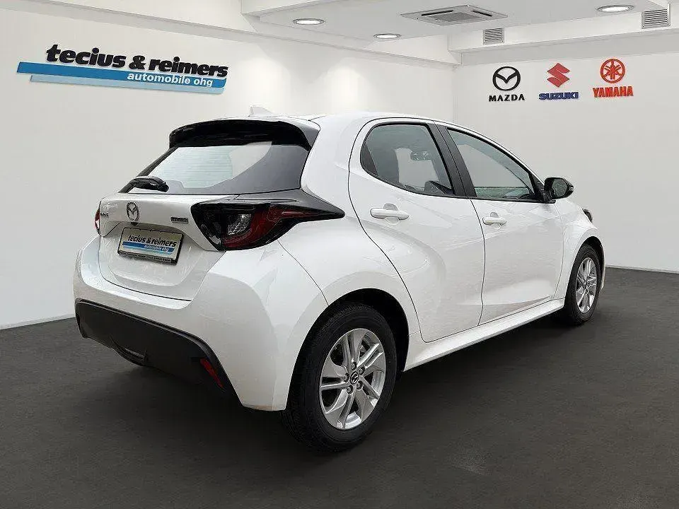 Gebraucht Mazda 2 Center-Line 116 PS (85 kW) 2025 Weiß Kleinwagen