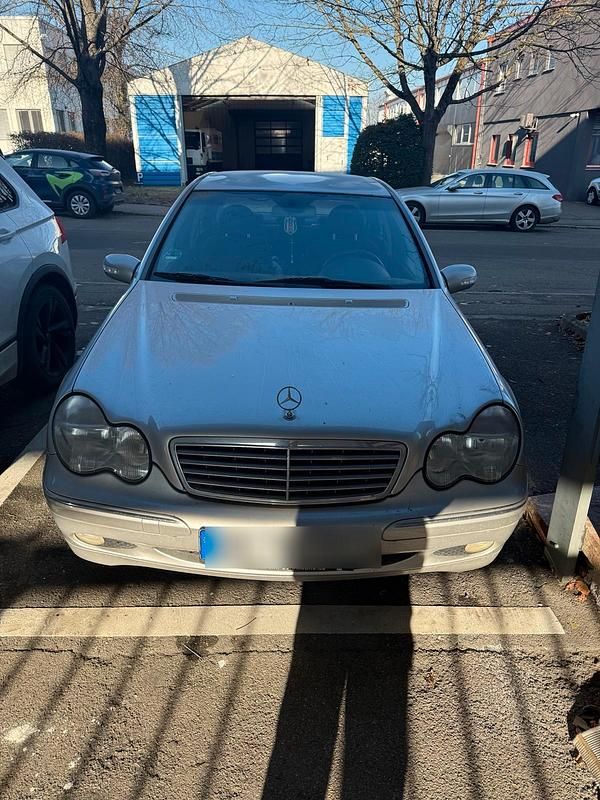 Gebraucht Mercedes C240 179 PS (131 kW) 2000 Grau Limousine