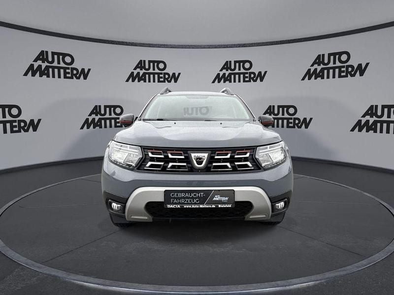 Second-hand Dacia Duster 101 CP (74 kW) 2022 Gri SUV