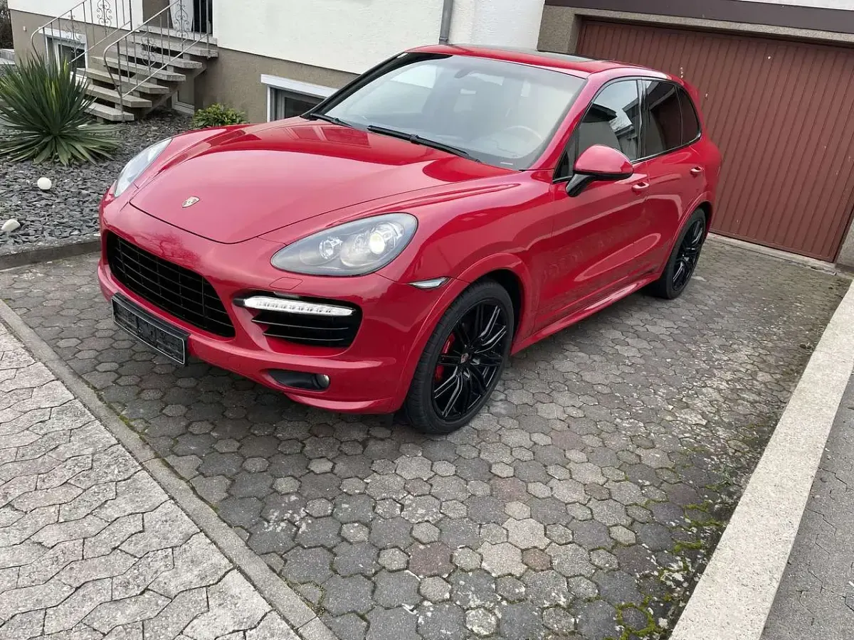 Gebraucht Porsche Cayenne GTS 420 PS (308 kW) 2012 Rot SUV