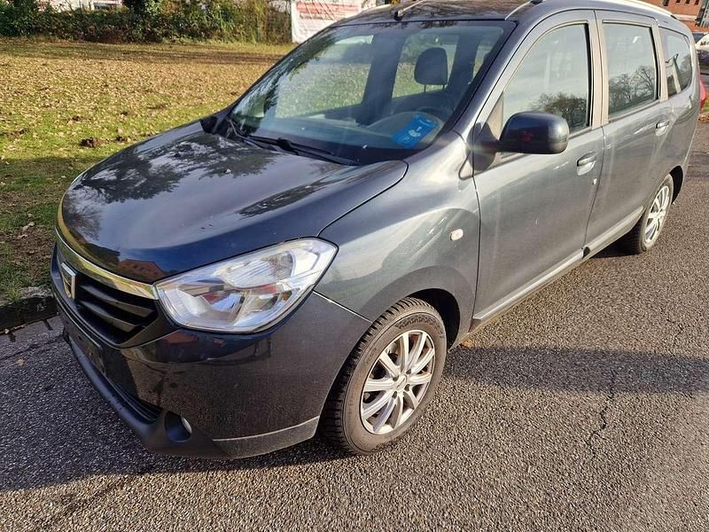 Gebraucht Dacia Lodgy Prestige 116 PS (85 kW) 2015 Grau "comete" Van / Kleinbus