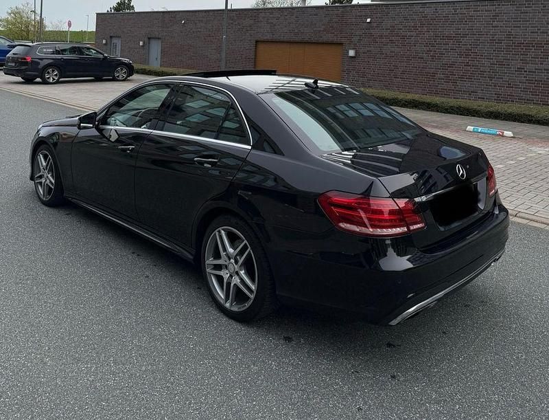 Gebraucht Mercedes E350 Avantgarde 252 PS (185 kW) 2013 Schwarz Limousine