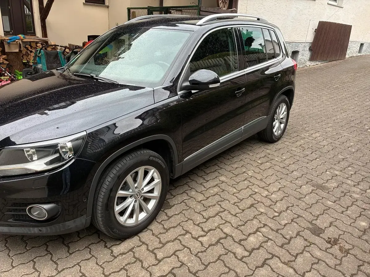 Gebraucht VW Tiguan 150 PS (110 kW) 2016 Schwarz SUV