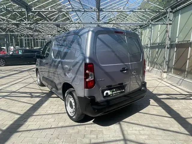 Gebraucht Opel Combo Edition 102 PS (75 kW) 2023 Grau Van / Kleinbus