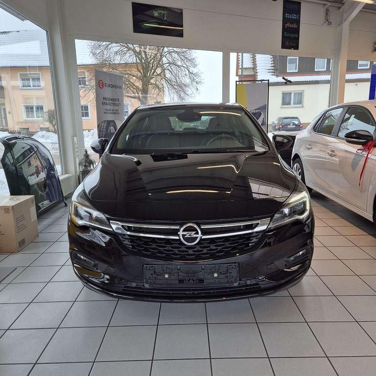 Gebraucht Opel Astra Innovation 125 PS (91 kW) 2017 Other Limousine