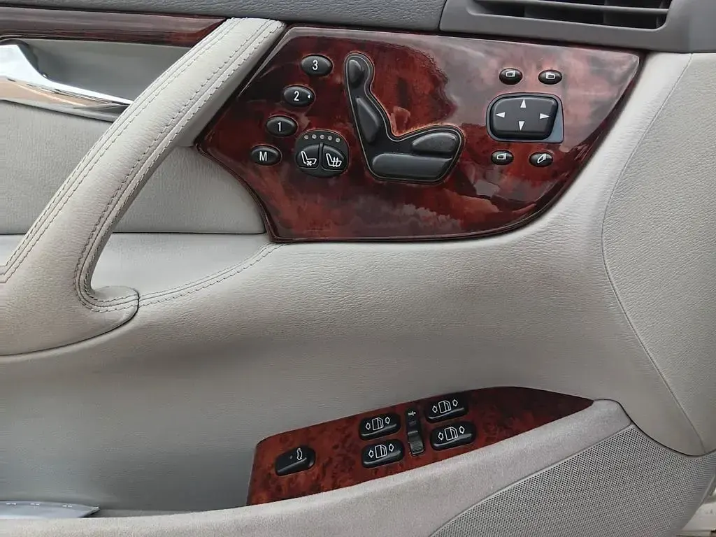 Gebraucht Mercedes CL55 AMG AMG 360 PS (264 kW) 2000 Silber Coupé