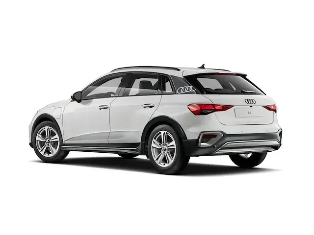 Gebraucht Audi A3 e-tron Ambiente 204 PS (150 kW) 2025 Arkonaweiß Kleinwagen